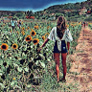 Meet your Posher, Victoria